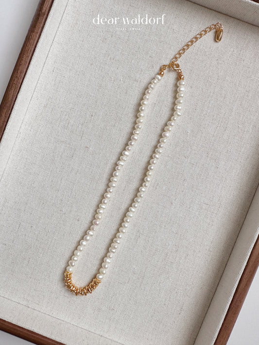 Isabella Freshwater Pearl Necklace