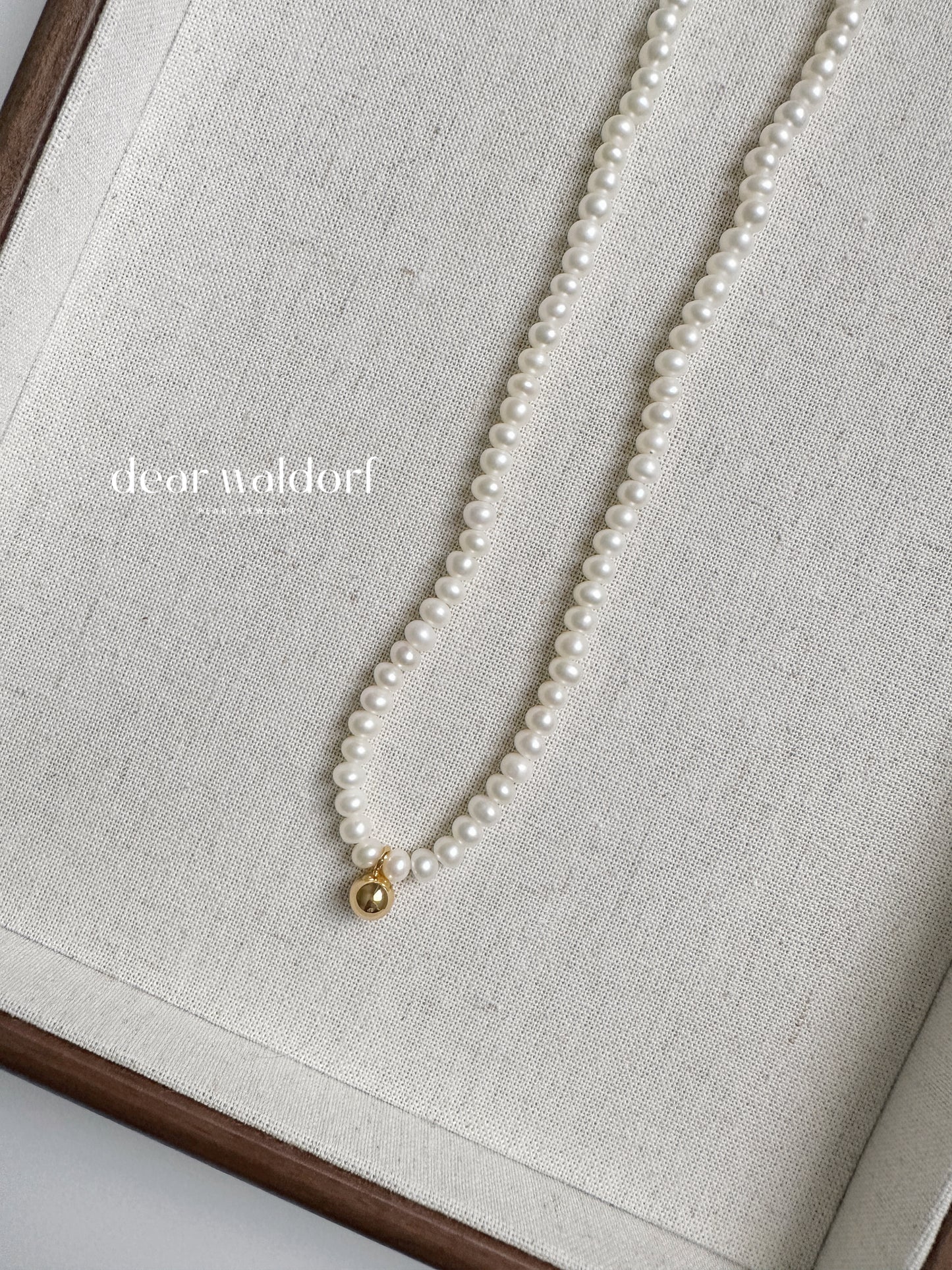 Elizabeth Freshwater Pearl Necklace