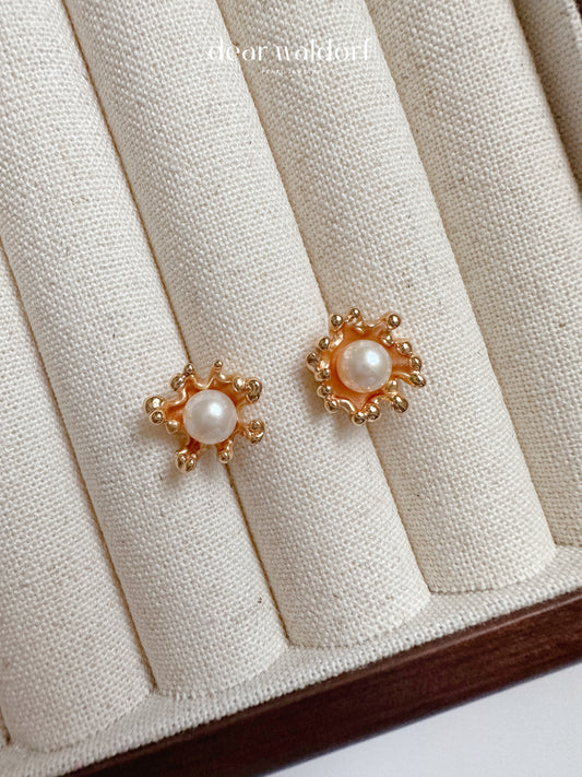 Elodie Freshwater Pearl Earrings