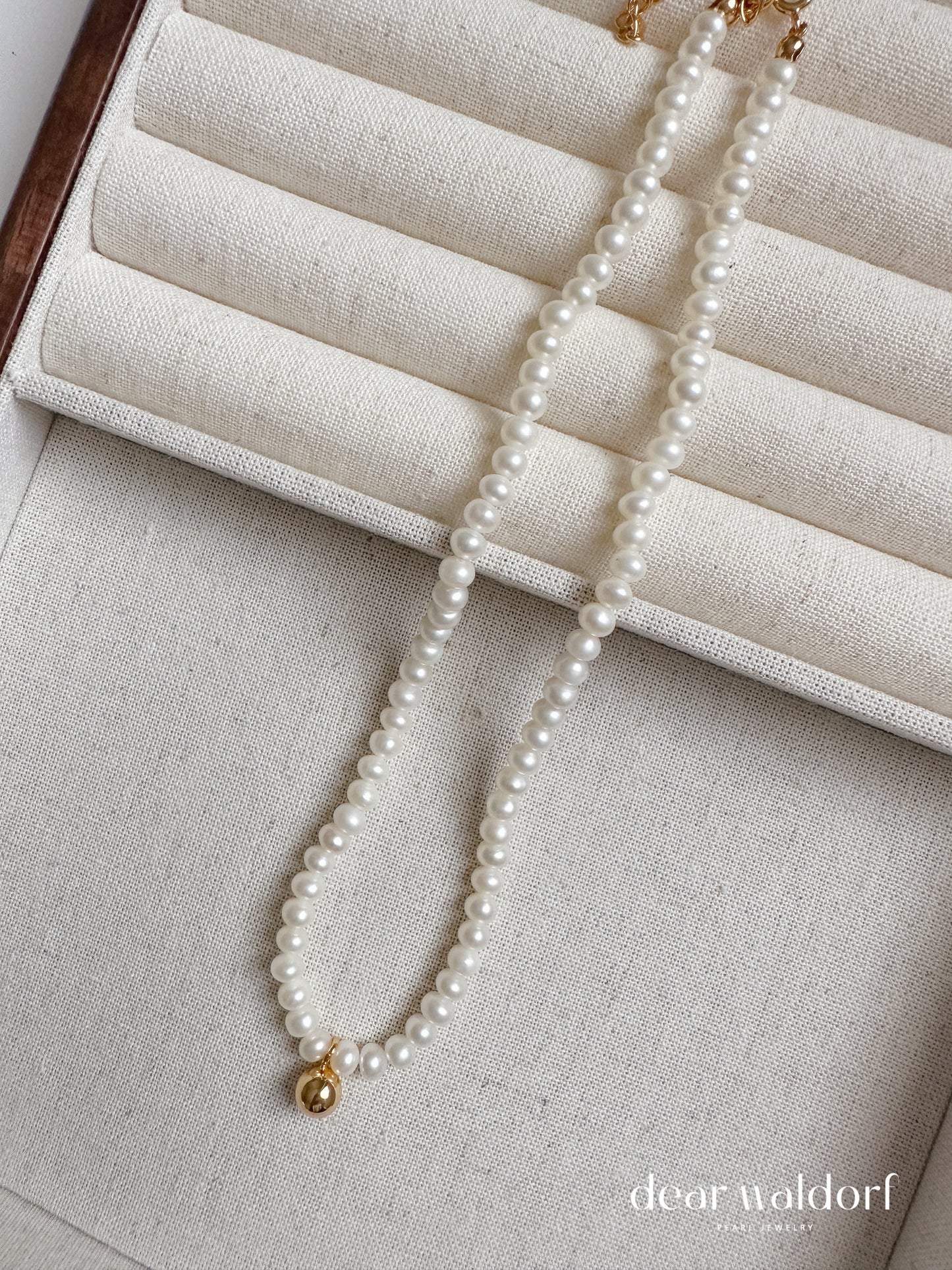 Elizabeth Freshwater Pearl Necklace